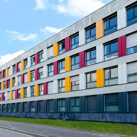 Apartment 10 - Le Lokup - Wifi - Proche Tram