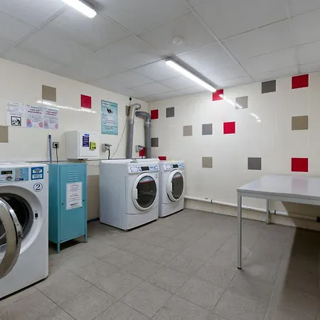 Apartment 10 - Le Lokup - Wifi - Proche Tram Reims